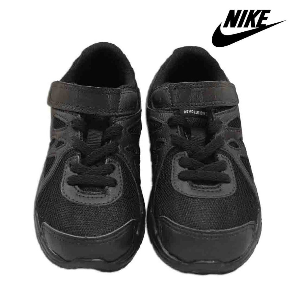 black velcro nike shoes